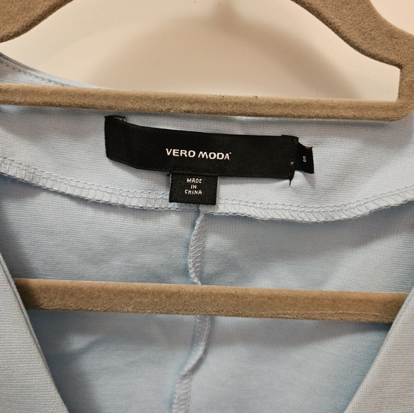 Vero Moda dress - Picture 2 of 6